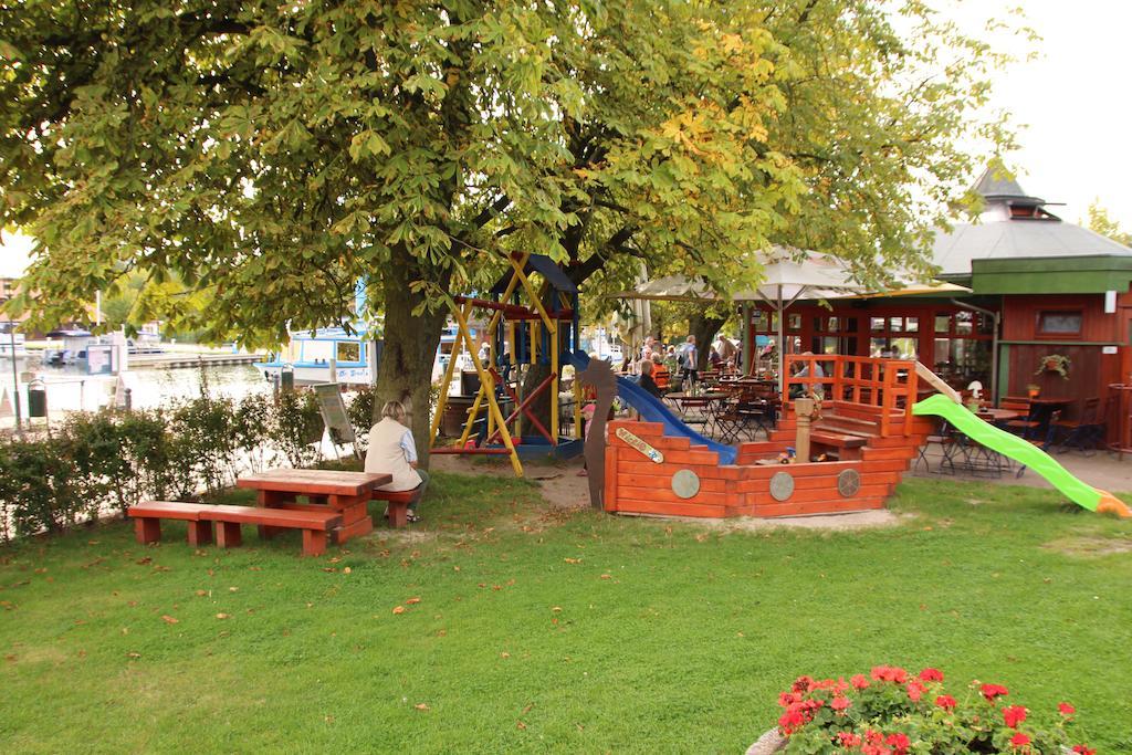 An der Metow - Ferienpark Plau am See Exterior foto