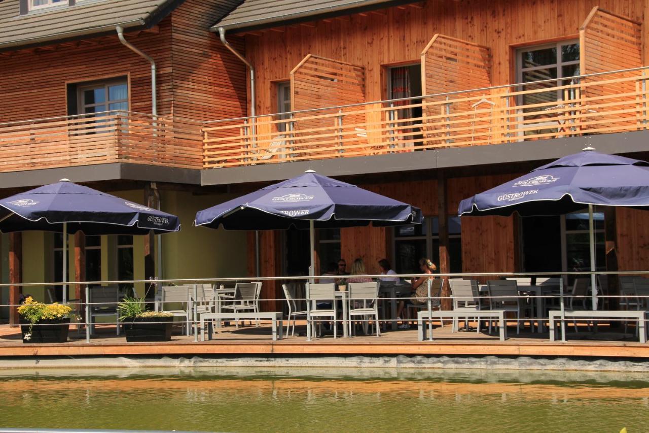 An der Metow - Ferienpark Plau am See Exterior foto
